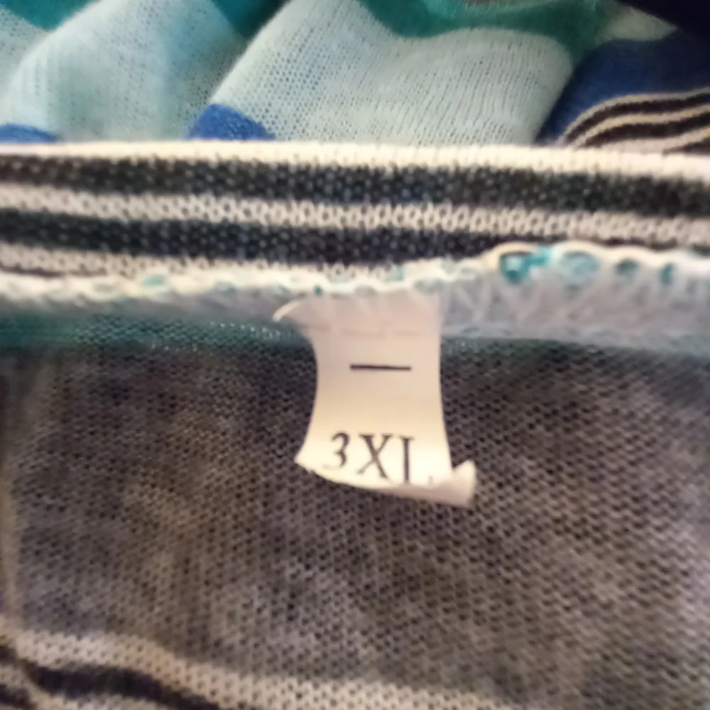 🐮 🐄 Color Block Plus Size T-Shirt - Picture 6 of 6